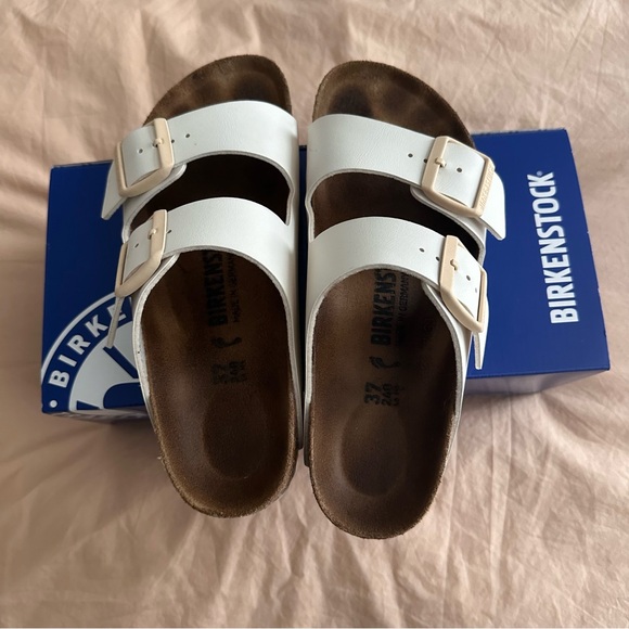 Arizona Birkenstocks - Picture 2 of 5